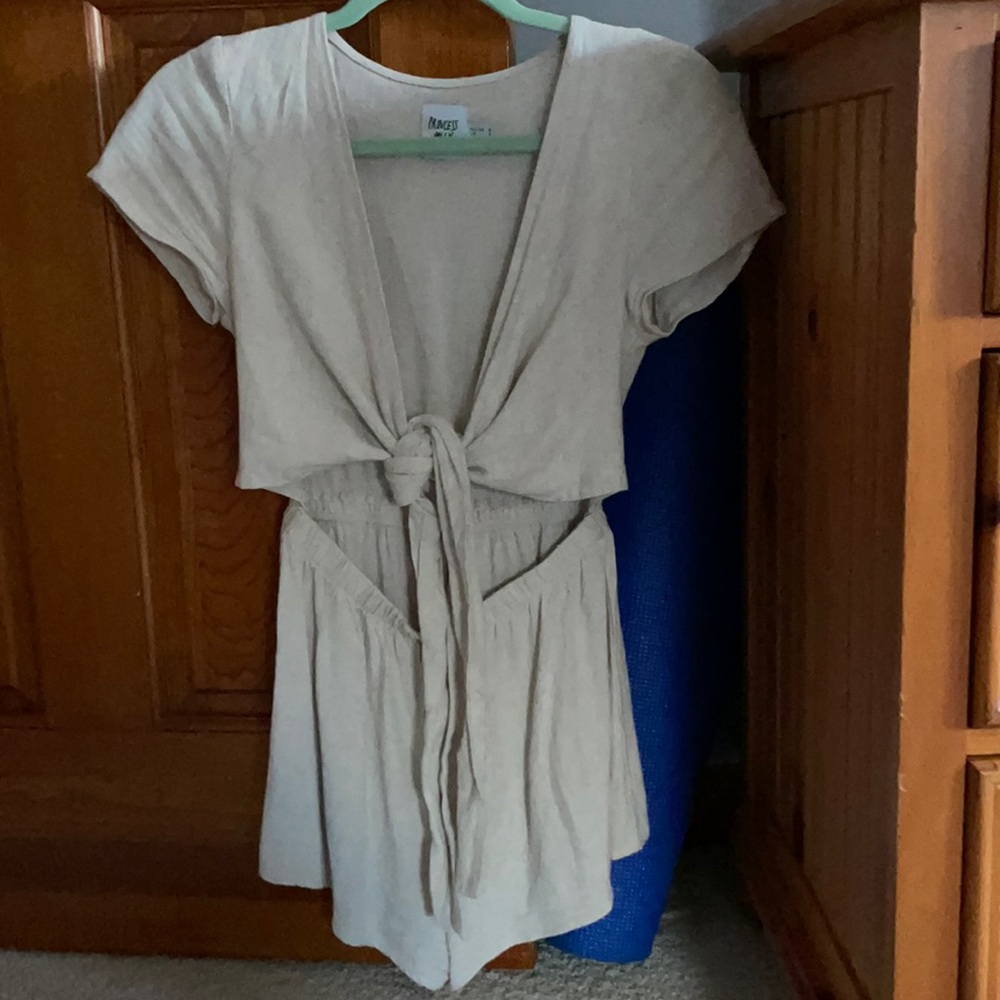 Princess Polly Romper